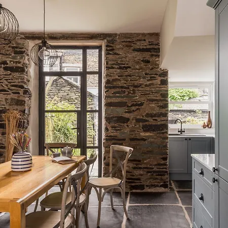 Brantwood - 4 Bed * 安布尔塞德